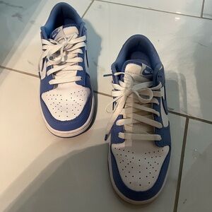 Nike Kids Sneakers in Blue and White